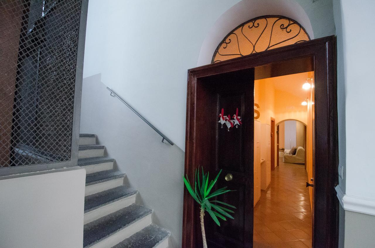 B&B L'Incrocio サレルノ エクステリア 写真